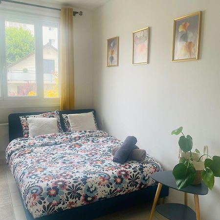 Beau Studio A 30Min De Paris Apartment Бобини Екстериор снимка